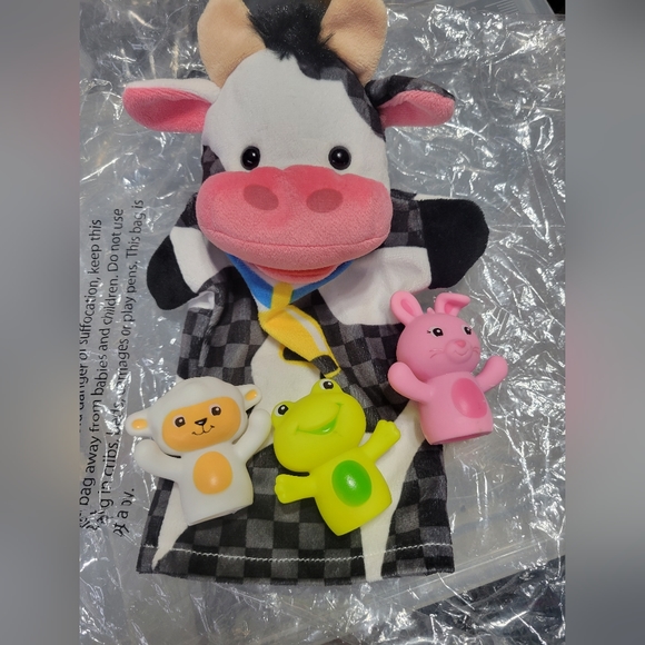 PUPPETS Spotted Cow farm ranch animal hand puppet and farm animal finger puppets - Picture 1 of 8